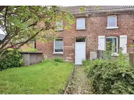 maison 2 chambres et jardin à rénover