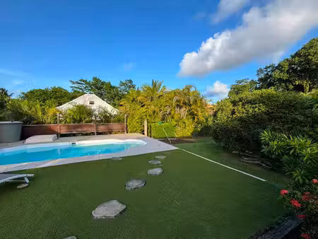 villa avec piscine - petit-bourg
