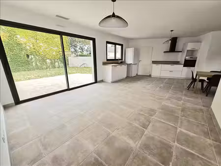 maison - 103 m2 - 5 pièces - meublé