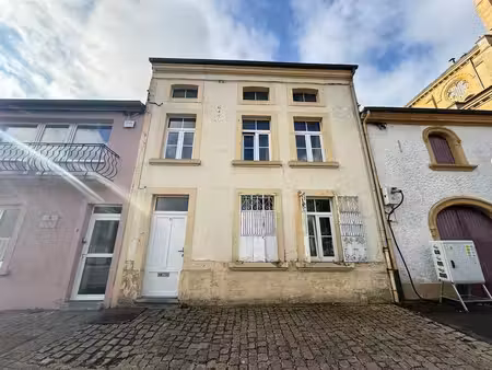 maison à louer à place jean-philippe lavallé 8 virton (vbe58514)