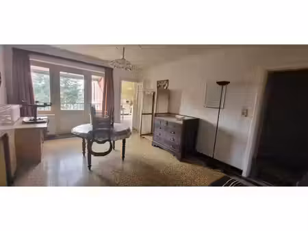kot/studio lumineux et spacieux avec terrasse