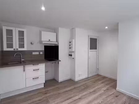 studio 1 pièce 22 m²