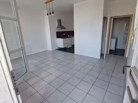 location studio angoulême