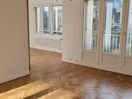 appartement 3 pièces 82 m²