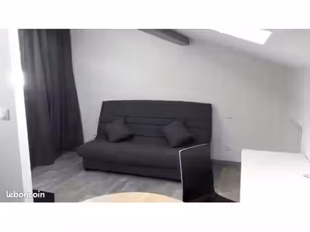 studio meuble 25 m²