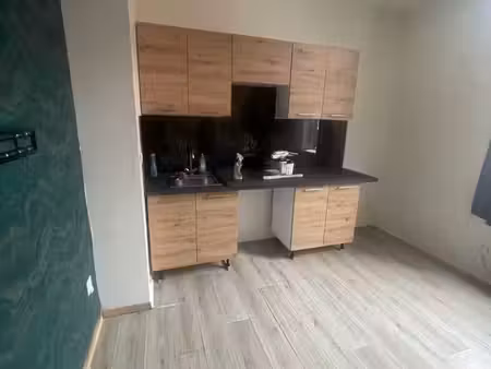 appartement 2 pièces 30 m²  8mn du métro et centre ville