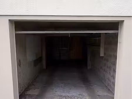 garage fermé - saint ouen