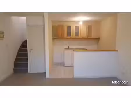 appartement t2 à beaupréau