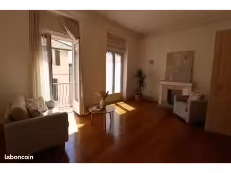 appartement 3 pièces 69 m²