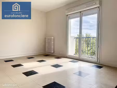 appartement 3 pièces 60 m²