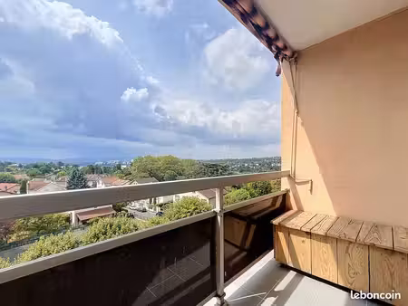 appartement 3 pièces 56 m²