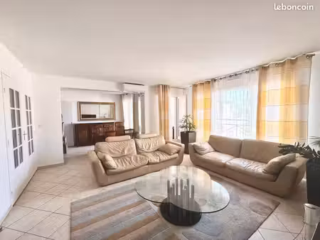 5 pièces - proximité place besche - 3 chambres au calme