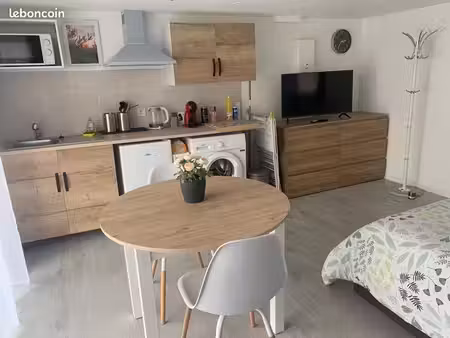 beau studio pour personnel en mission