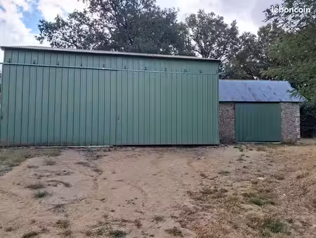 hangar pour hivernage camping-car