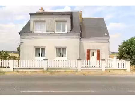 vente maison 6 pièces 128 m² à saint-mathurin-sur-loire (49250)  195 500 €
