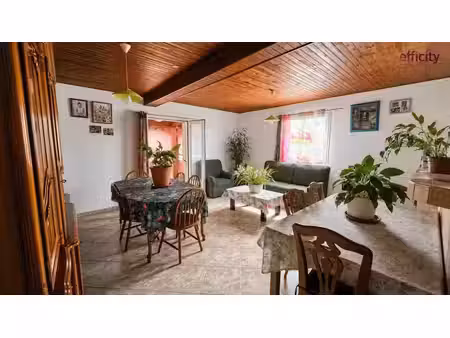 vente villa 9 pièces 320 m² à la riviere (97421)  519 000 €