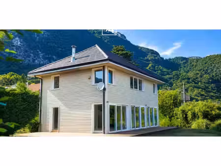 maison avec terrasse bourdeau (73)