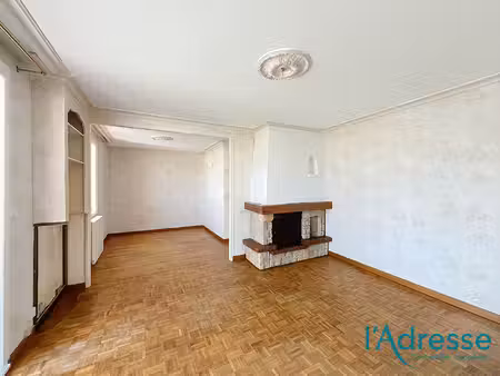 vente maison 6 pièces  136.55m²  laval