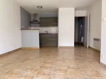 location appartement 2 pièces 38 m² à bonneville (74130)  655 €