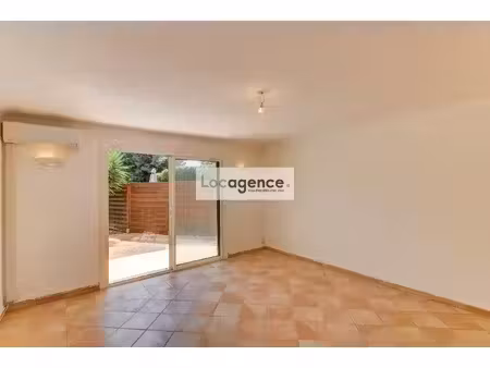 appartement 3 pièces de 60m2 en rez de jardin
