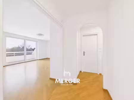 mittelhausbergen 3p dernier etage avec terrasses et garage