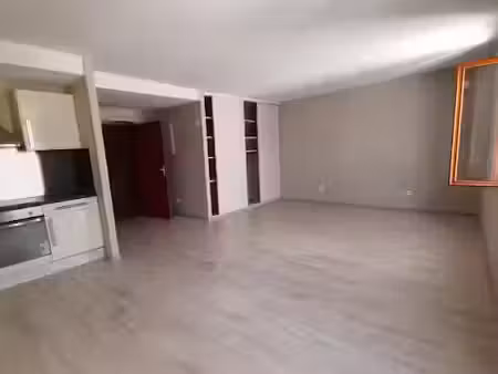 location appartement 1 pièce 42.75 m² à rumilly (74150)  640 €