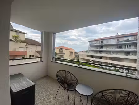 appartement t2 de 42m² + balcon et parking sous sol