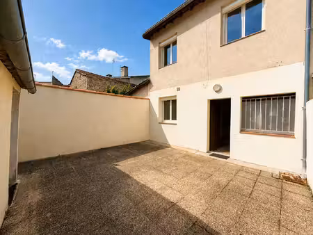 agen centre ville - maison de ville de 102 m² avec garage  extérieur et dépendance