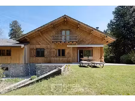 chalet d'exception et son parc privé à 40 minutes de genève