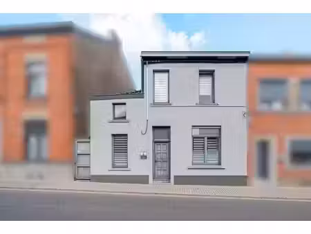 spacieuse maison 4 chambres avec terrasse et jardin