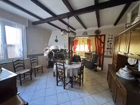 maison 86m2 avec 3 chambres  cour et 2 garages à hordain