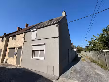 joli petite maison 1 chambre