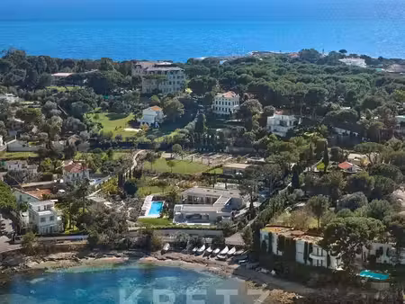 maison avec vue sur mer cap-d-antibes - 9 chambres - 1489m²