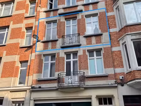 appartement 1 ch avec balcon
