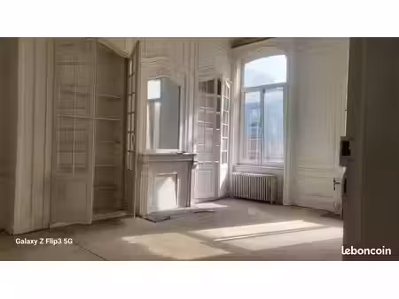 studio 1 pièce 46 m²