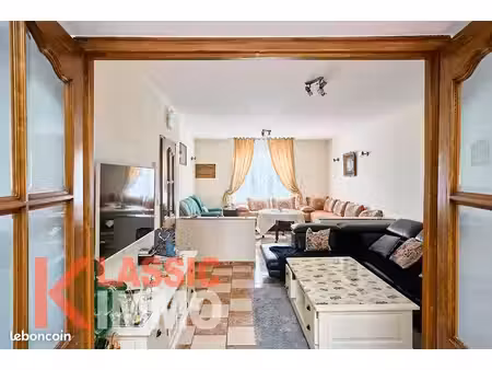 maison 6 pièces 136 m²