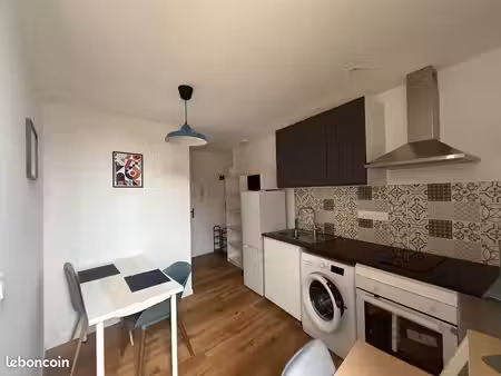 studio 2 pièces 23 m²