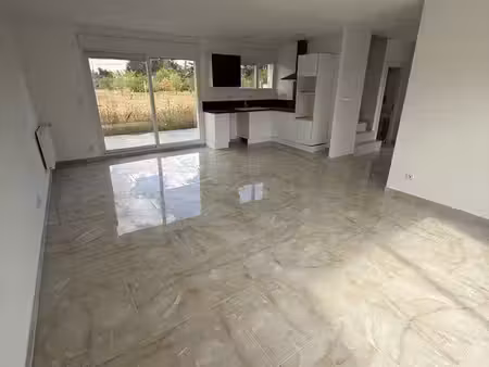 maison neuve 110m carré + garage 20m carré