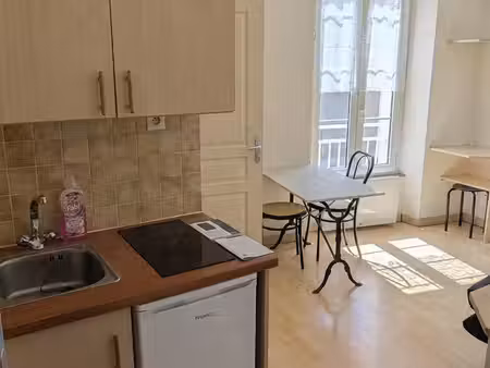 studio meublé 13m² avec balcon
