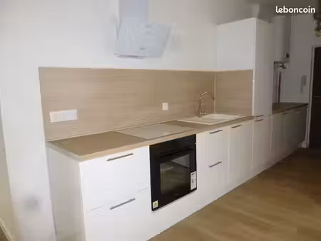 appartement refait a neuf à magenta 62 avenue thévenet