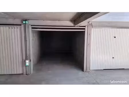 box / parking / garage en sous sol