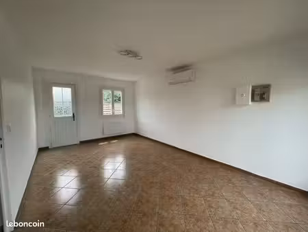 jolie petite maison de 56m2 à louer