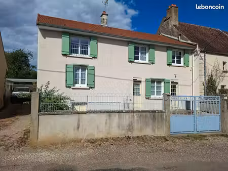 maison à montigny sur armançon