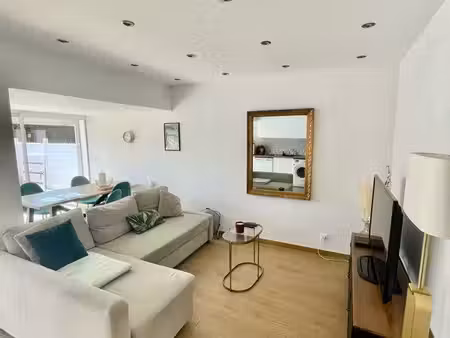 charmant t3 avec terrasses