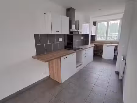 maison 4 pièces 146 m²