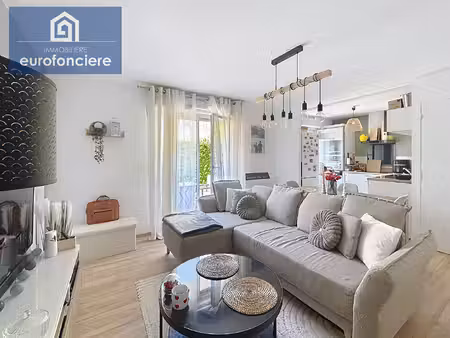 appartement à deux pas du centre-ville de troyes avec parking