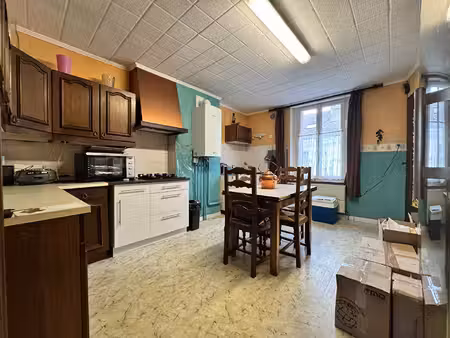 maison de pierre à rénover de 81 m2 sh avec 1 garage et jardin à charleville