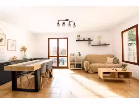 maison à vendre 4 pièces avec jardin et garage –dpe c