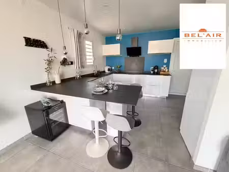 location meublée maison 4 pièces 92.66 m² à riviere salee (97215)  nan €