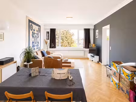 appartement à louer avec terrasse et 2 chambres   anderlecht (vbe58586)